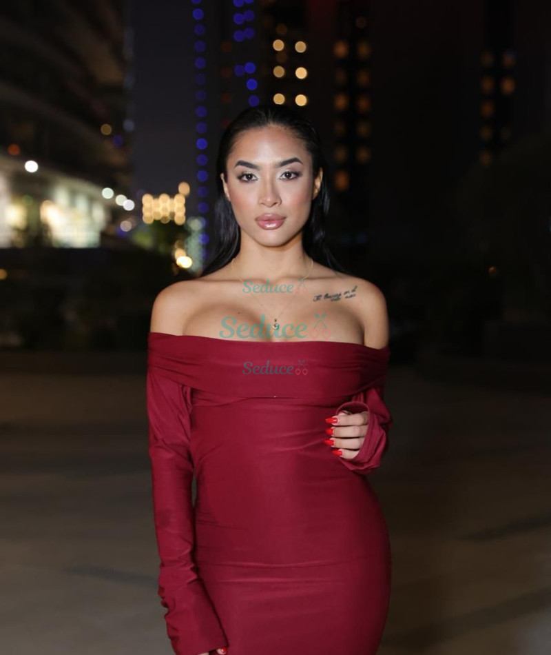 Photo escort girl Persis: the best escort service