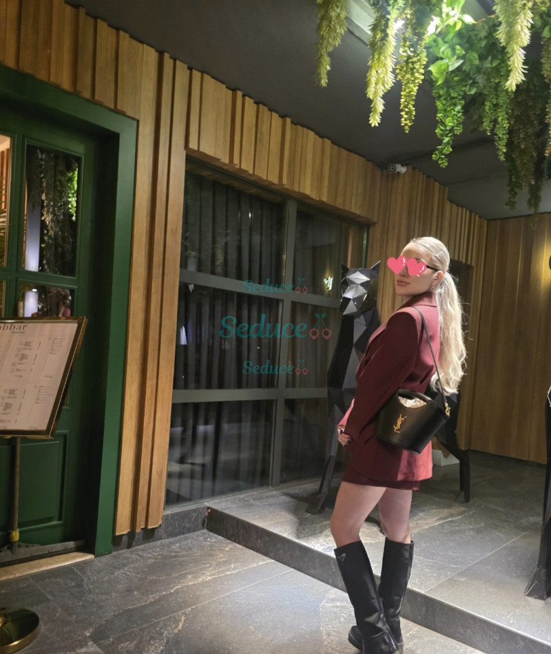 Photo escort girl Peraa: the best escort service