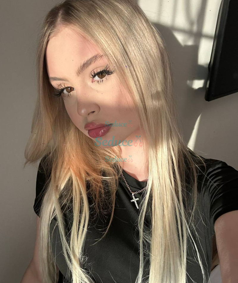 Photo escort girl Tiva: the best escort service