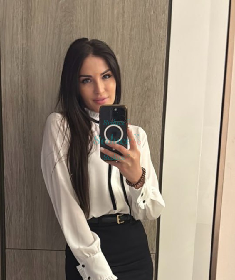 Photo escort girl Mara: the best escort service