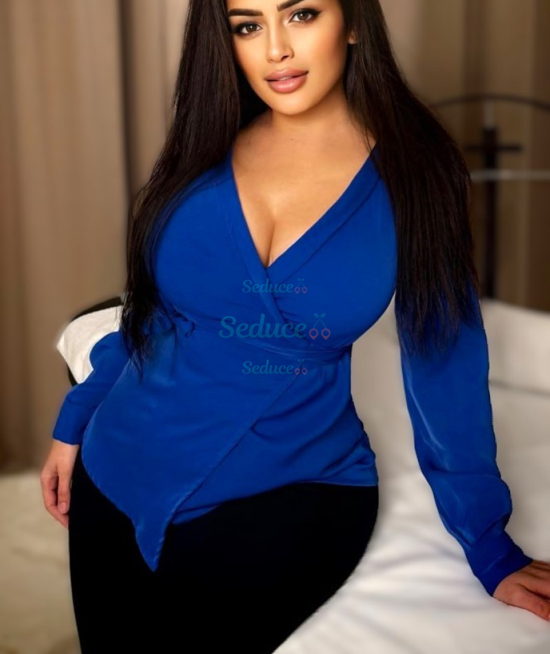 Photo escort girl Kaylee: the best escort service
