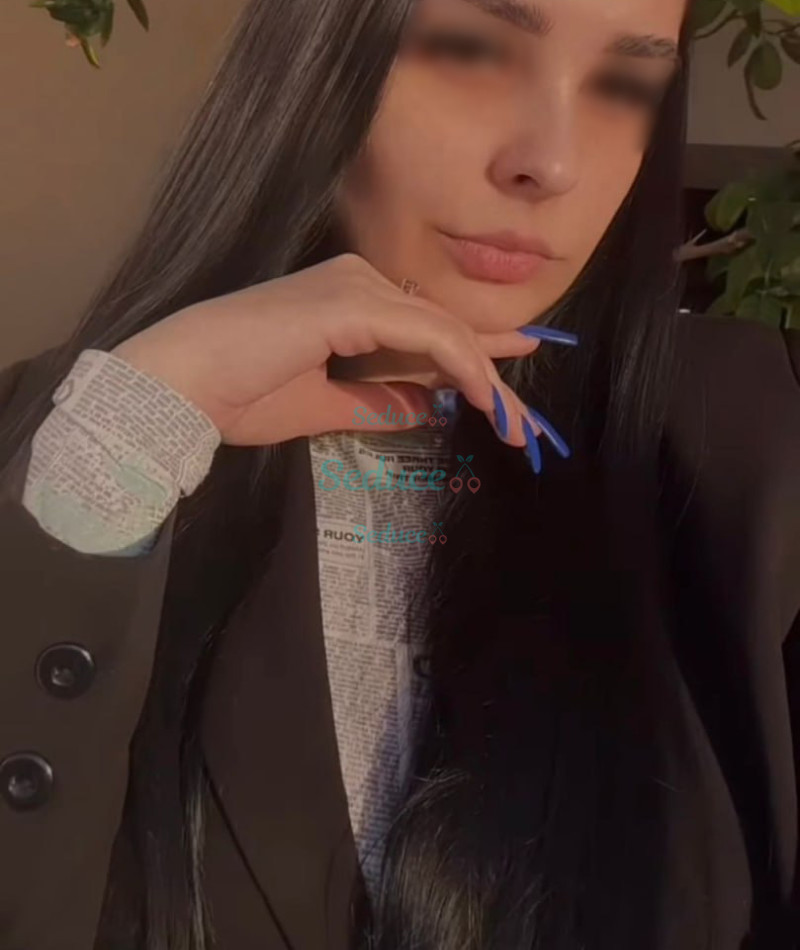 Photo escort girl Karina: the best escort service