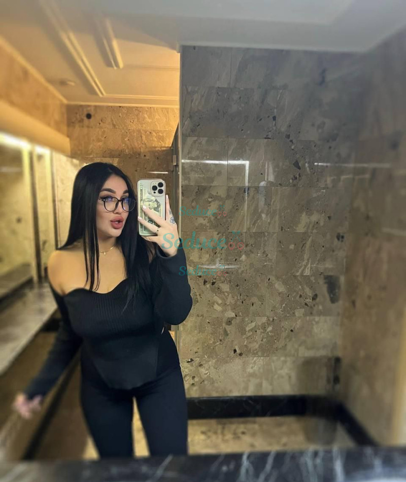 Photo escort girl Edit: the best escort service