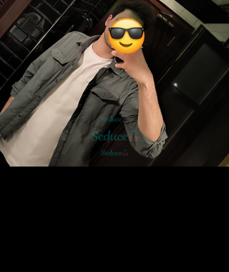 Photo escort girl Cem Akay: the best escort service