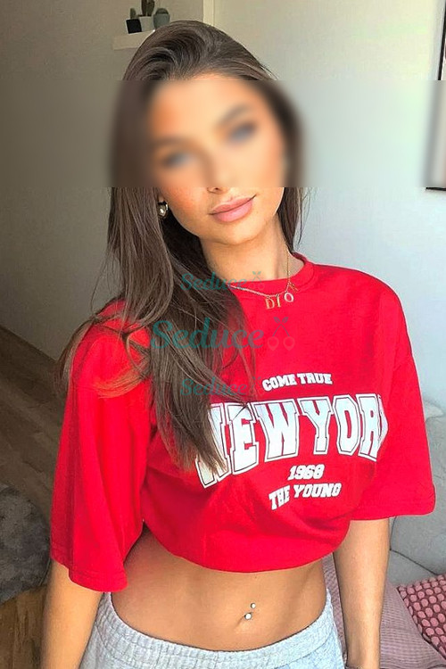 Photo escort girl Candela: the best escort service