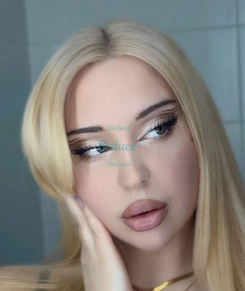 Photo escort girl Vikroria : the best escort service
