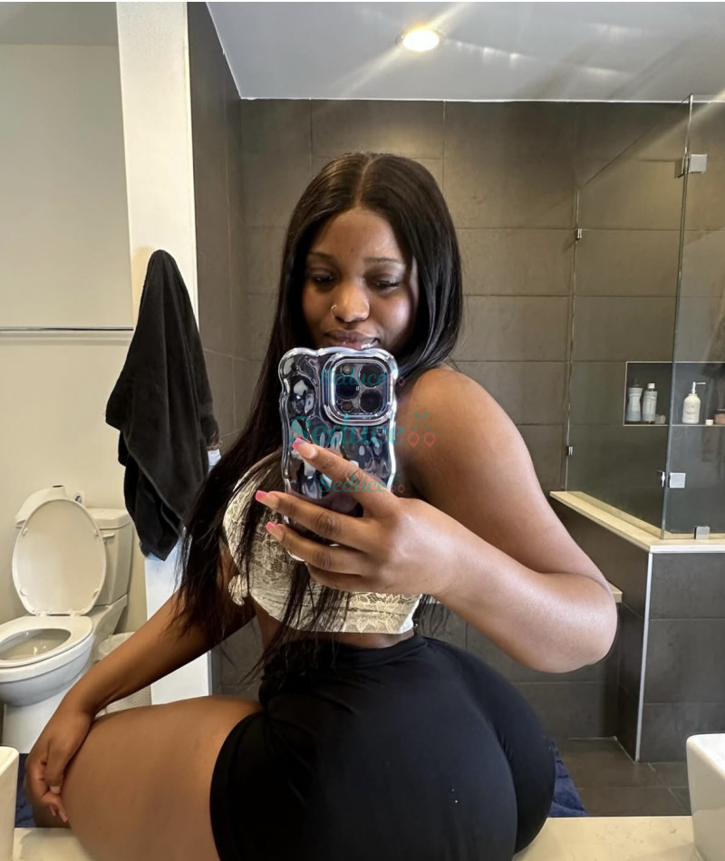 Photo escort girl Shallia : the best escort service