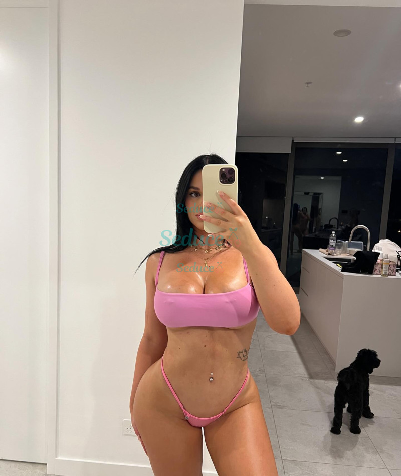 Photo escort girl Samanta: the best escort service