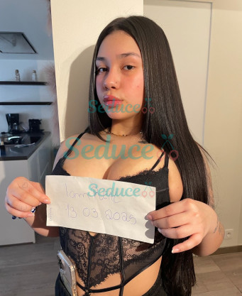 Photo escort girl Mia: the best escort service