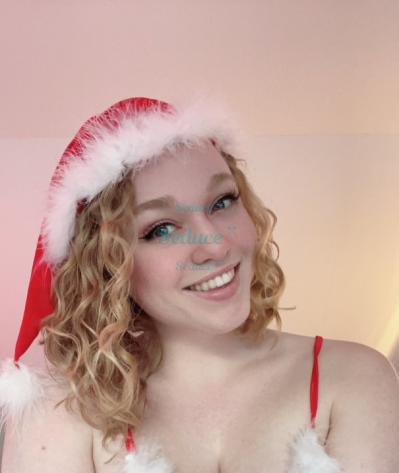 Photo escort girl Sarah Amey: the best escort service