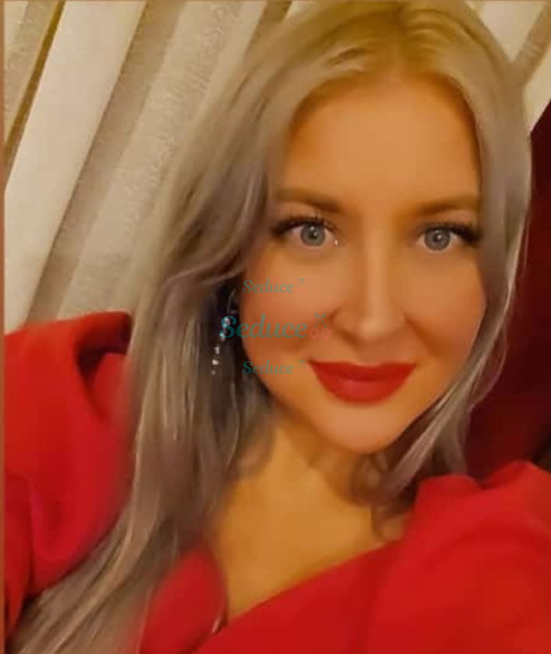 Photo escort girl Molly: the best escort service
