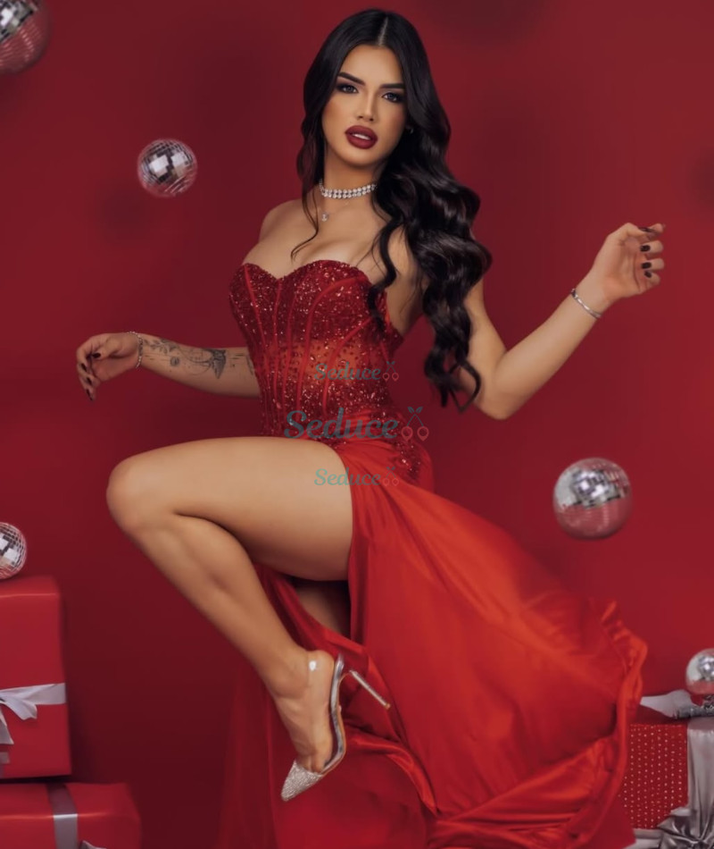 Photo escort girl Horny Sami: the best escort service
