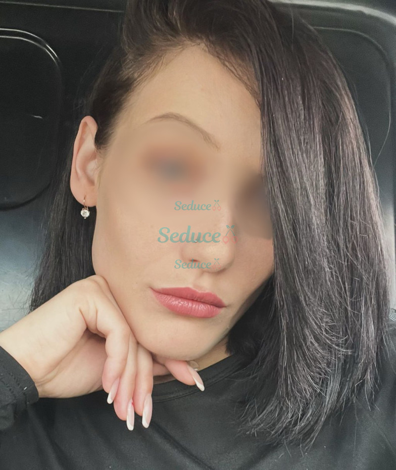 Photo escort girl Polina: the best escort service