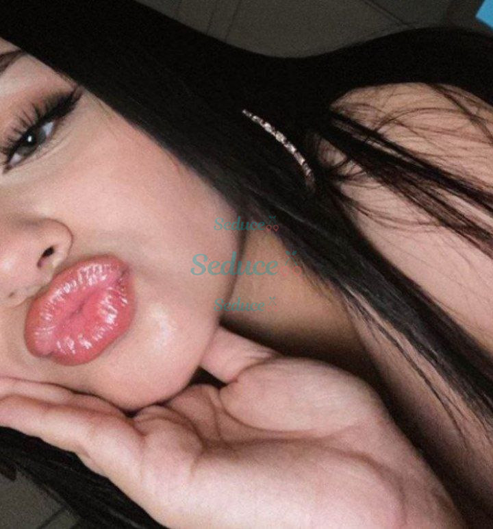 Photo escort girl Yuna: the best escort service