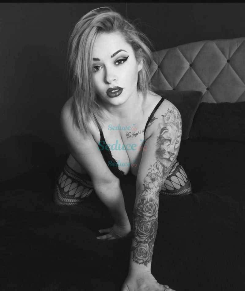 Photo escort girl Natasha: the best escort service