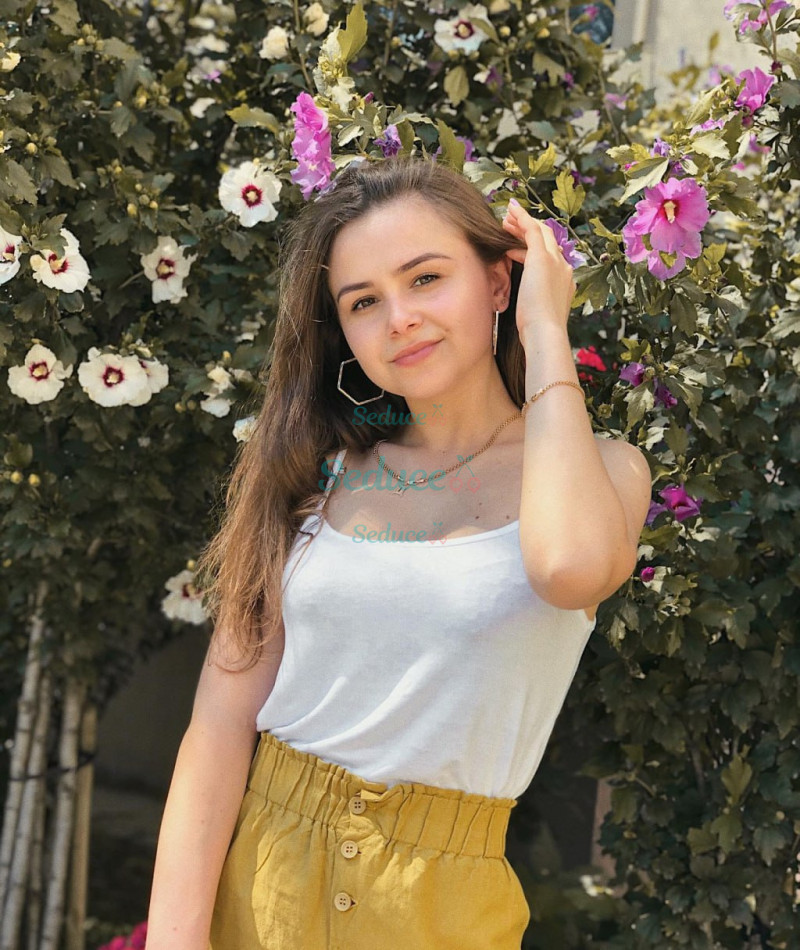 Photo escort girl Ruslana: the best escort service