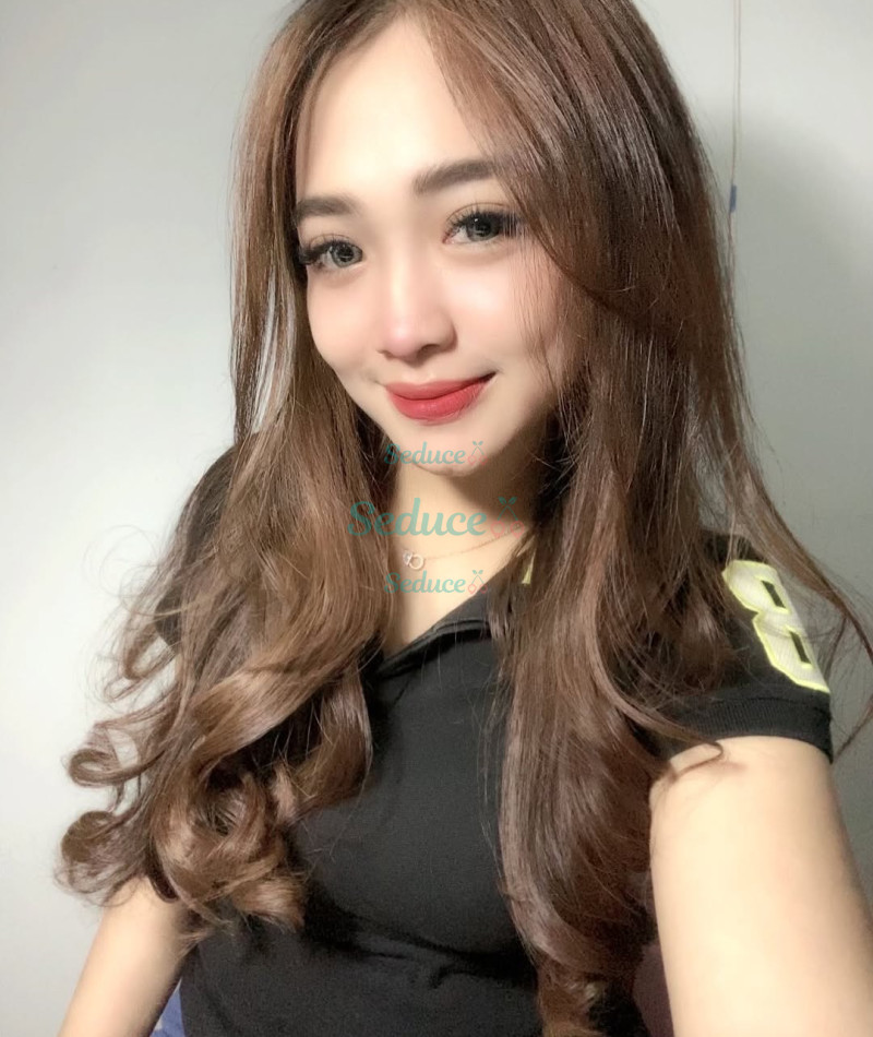 Photo escort girl Anggun : the best escort service