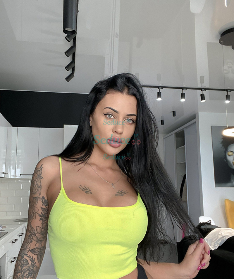 Photo escort girl Daria: the best escort service