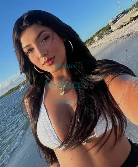 Photo escort girl Isabella: the best escort service