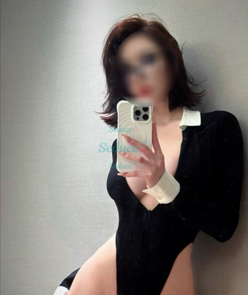 Photo escort girl Darina: the best escort service