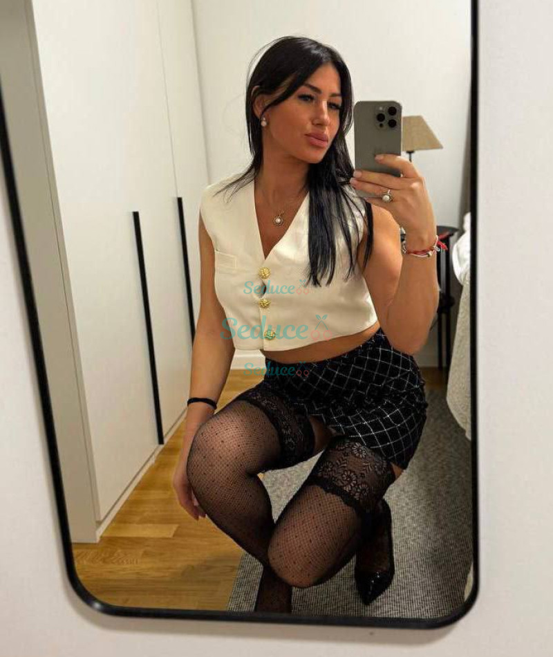 Photo escort girl Lina: the best escort service
