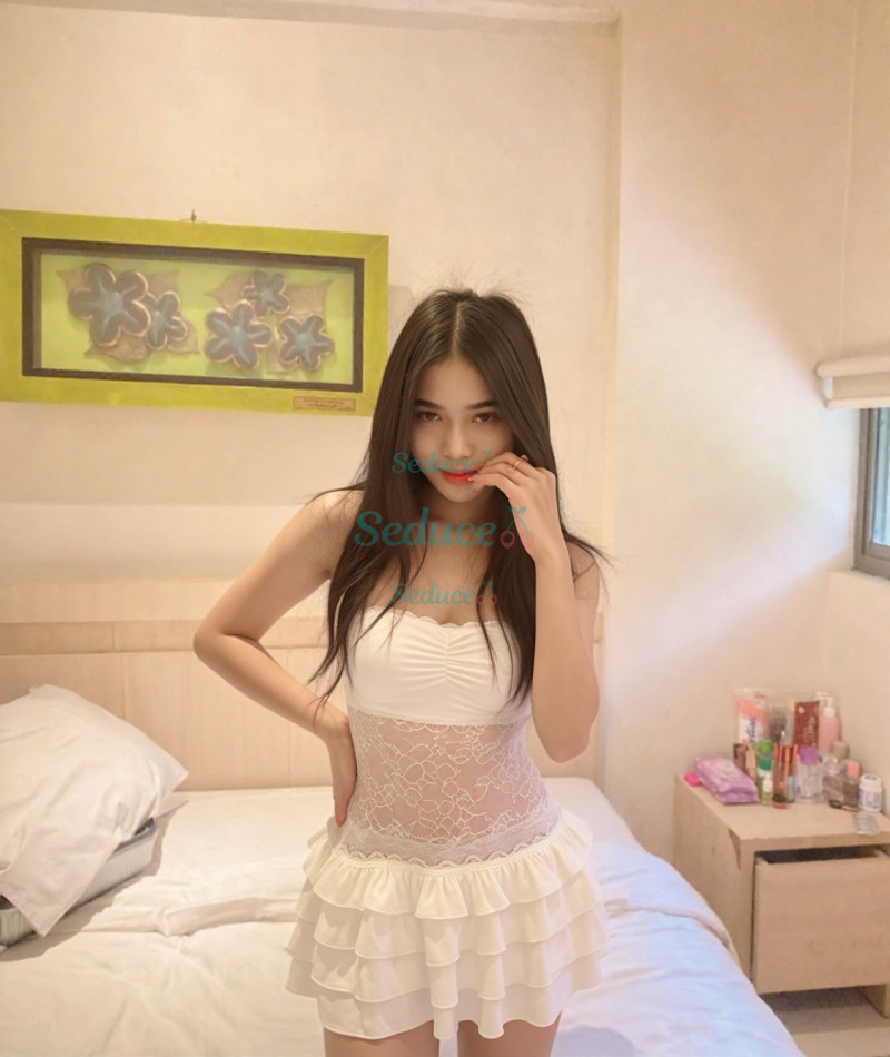 Photo escort girl Naura: the best escort service