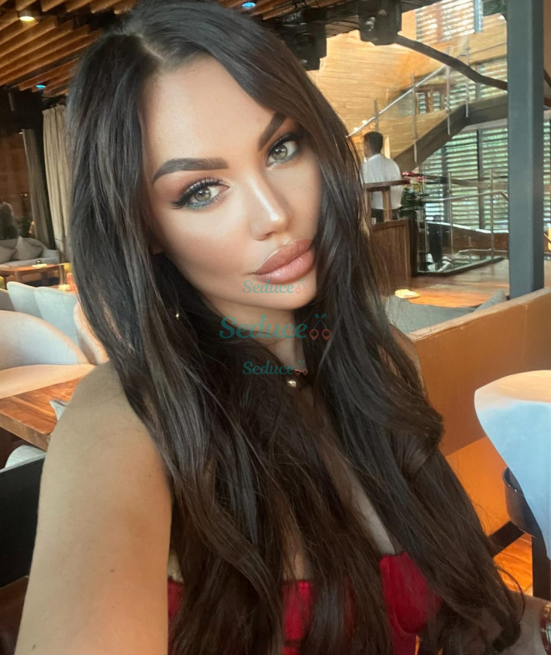 Photo escort girl VALERIA: the best escort service