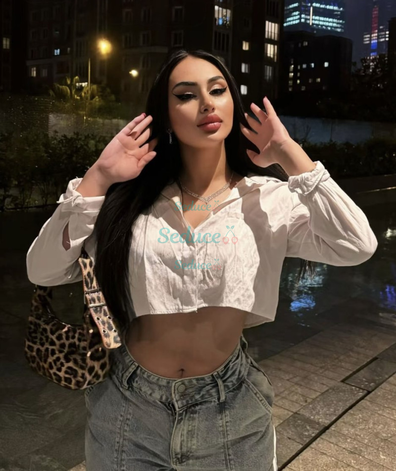 Photo escort girl Defne: the best escort service
