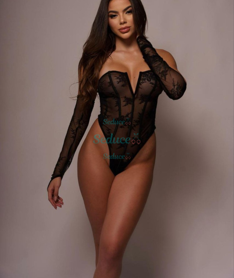 Photo escort girl ALARA: the best escort service