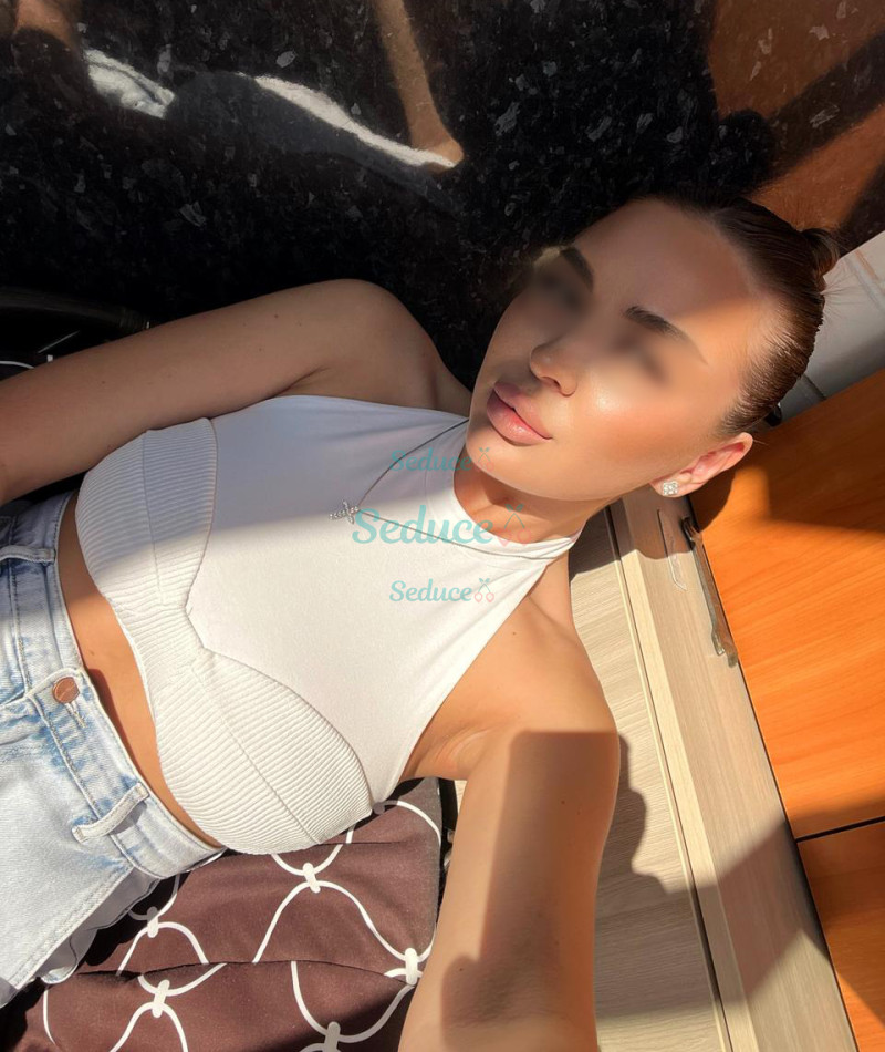Photo escort girl Bianca: the best escort service