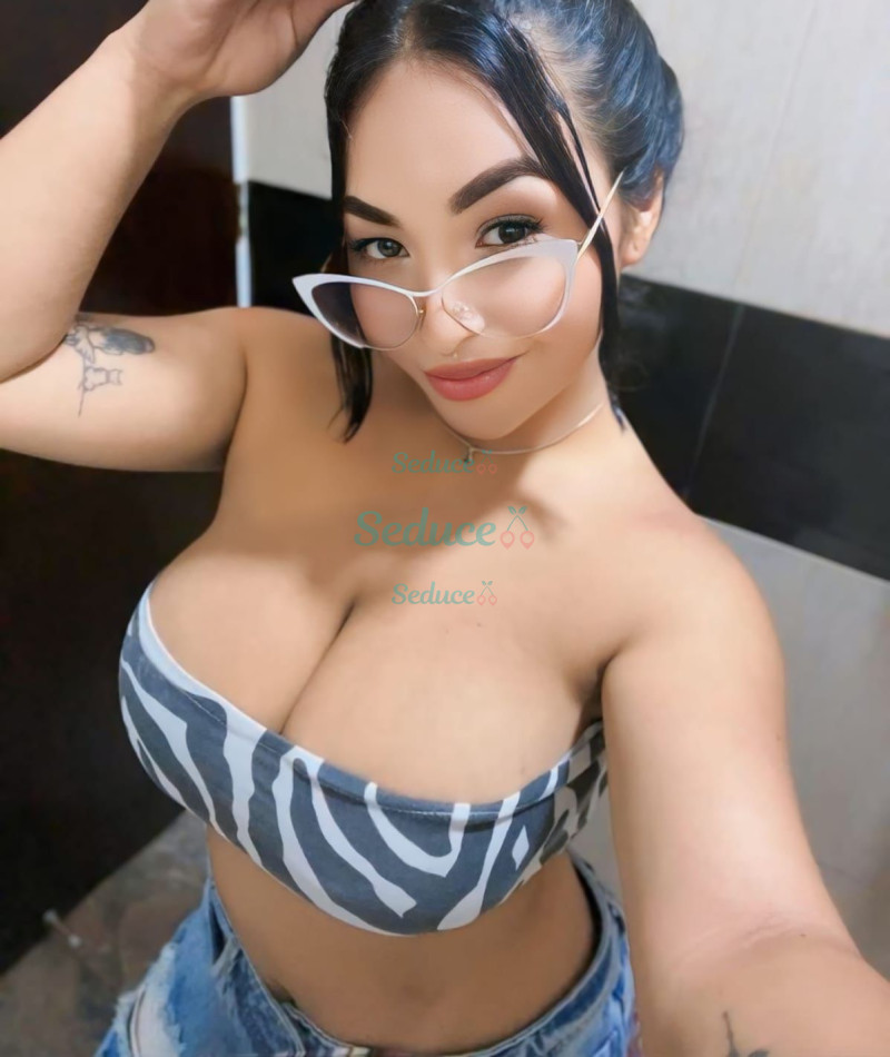 Photo escort girl Ariel: the best escort service