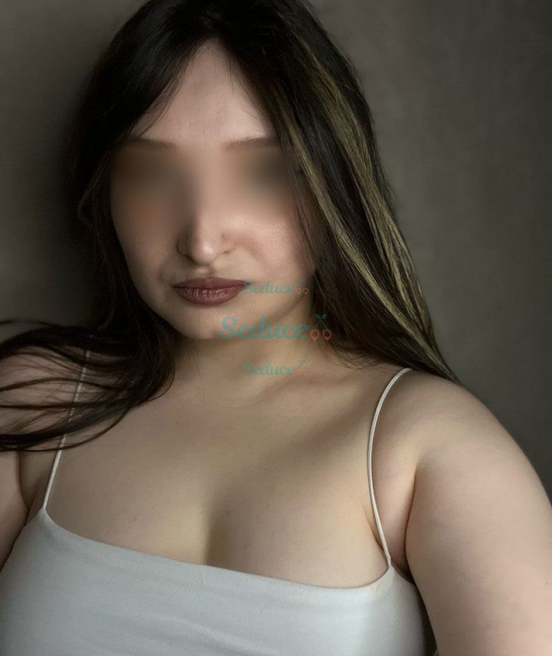 Photo escort girl Gina: the best escort service