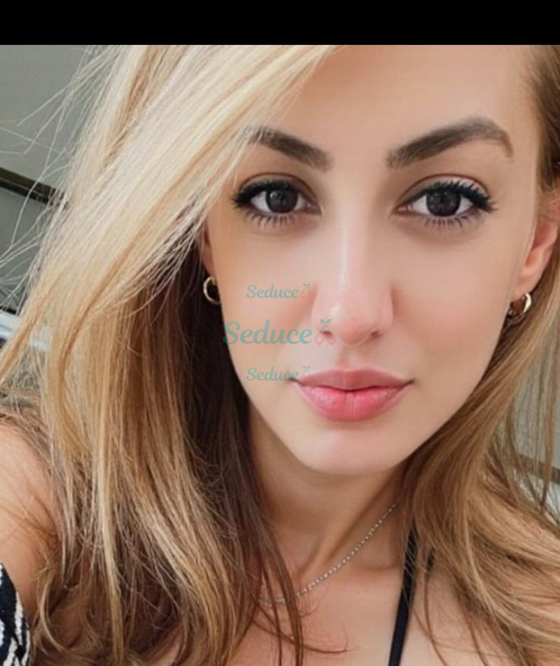 Photo escort girl Sandra: the best escort service