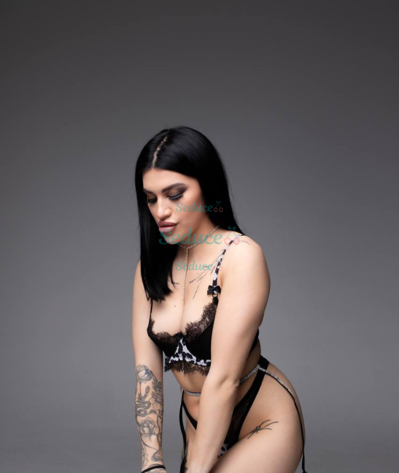 Photo escort girl Amanda: the best escort service
