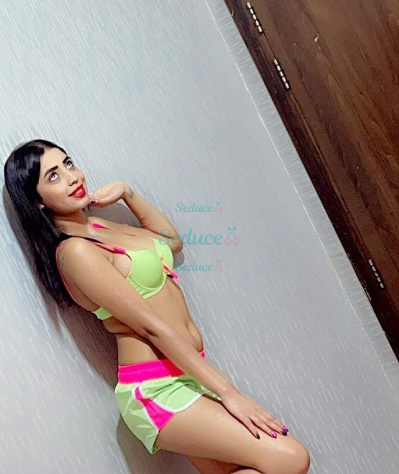 Photo escort girl Alpana: the best escort service
