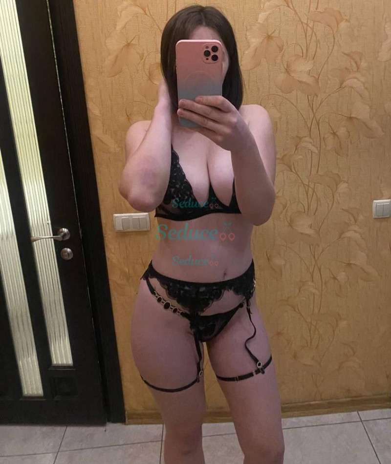 Photo escort girl Natalya: the best escort service