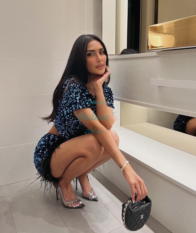Photo escort girl Yulia: the best escort service