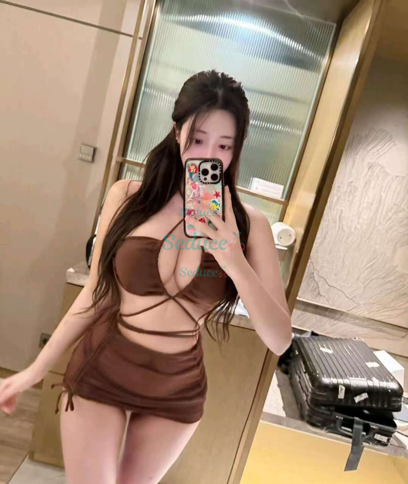 Photo escort girl Sukura: the best escort service