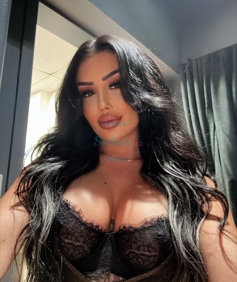 Photo escort girl Lena: the best escort service