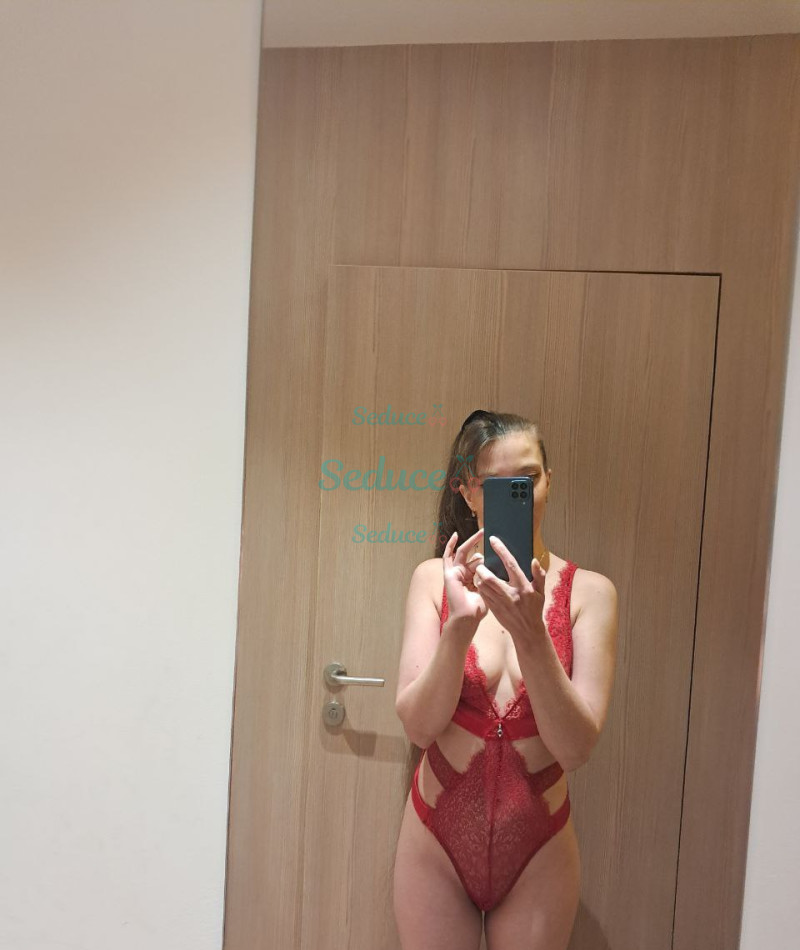 Photo escort girl Yana: the best escort service