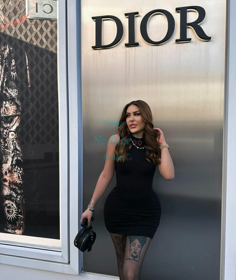Photo escort girl almira: the best escort service