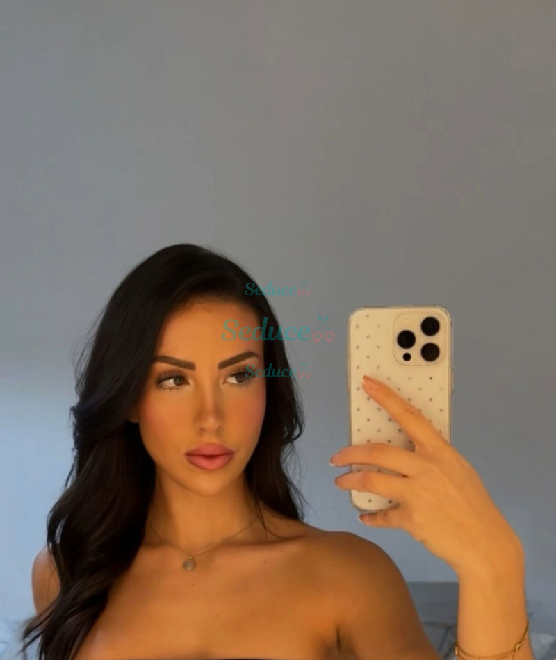 Photo escort girl mari: the best escort service