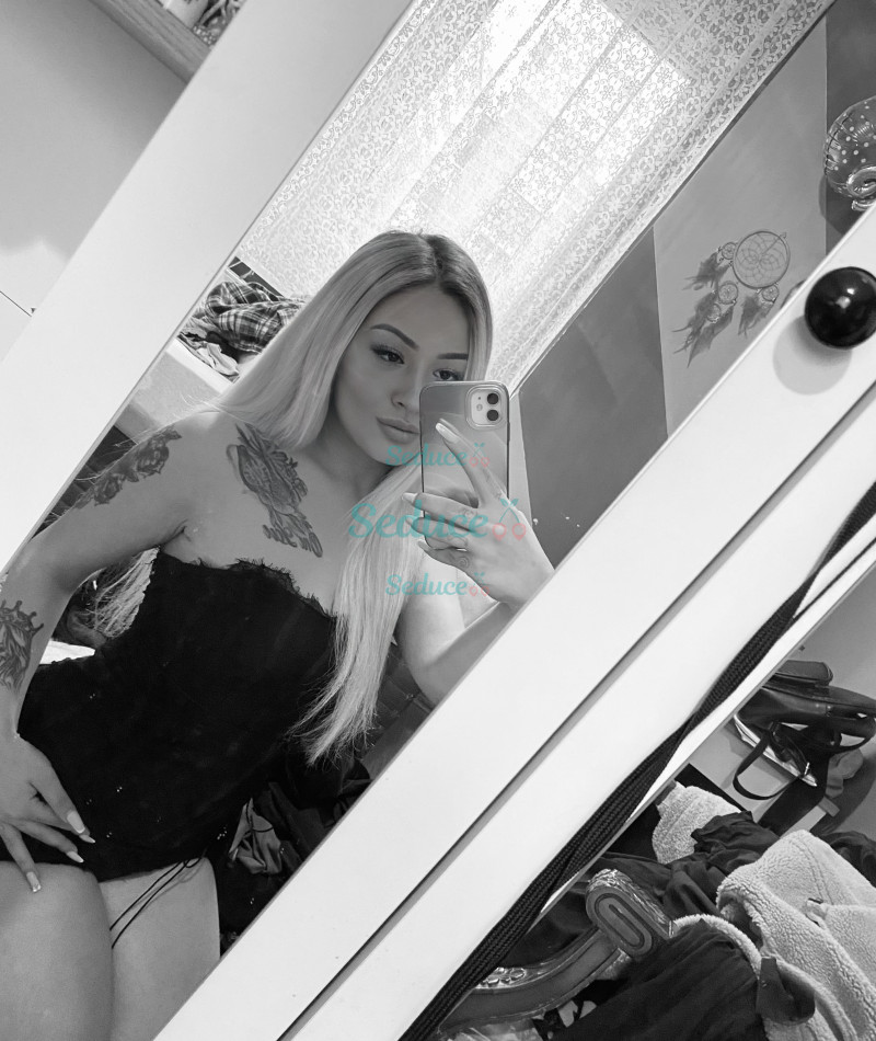 Photo escort girl Gizem: the best escort service