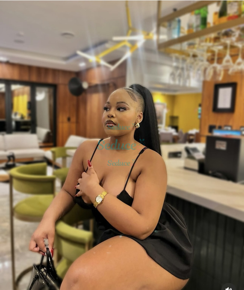 Photo escort girl Abiia: the best escort service