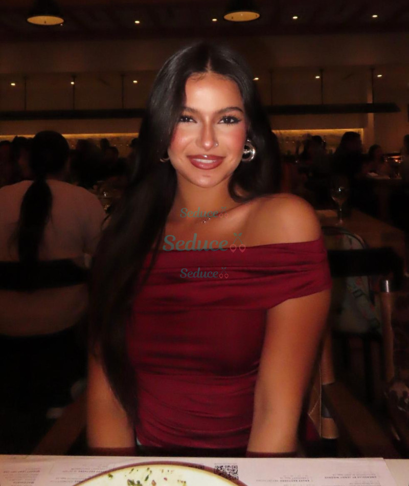 Photo escort girl Victoria: the best escort service