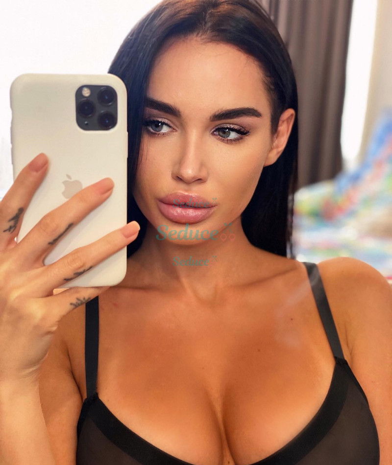 Photo escort girl Irma: the best escort service