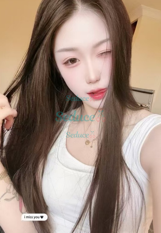 Photo escort girl XiaoRou: the best escort service