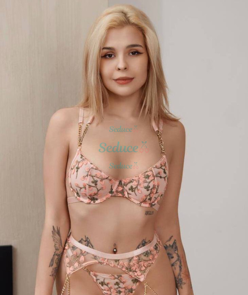 Photo escort girl Eva: the best escort service