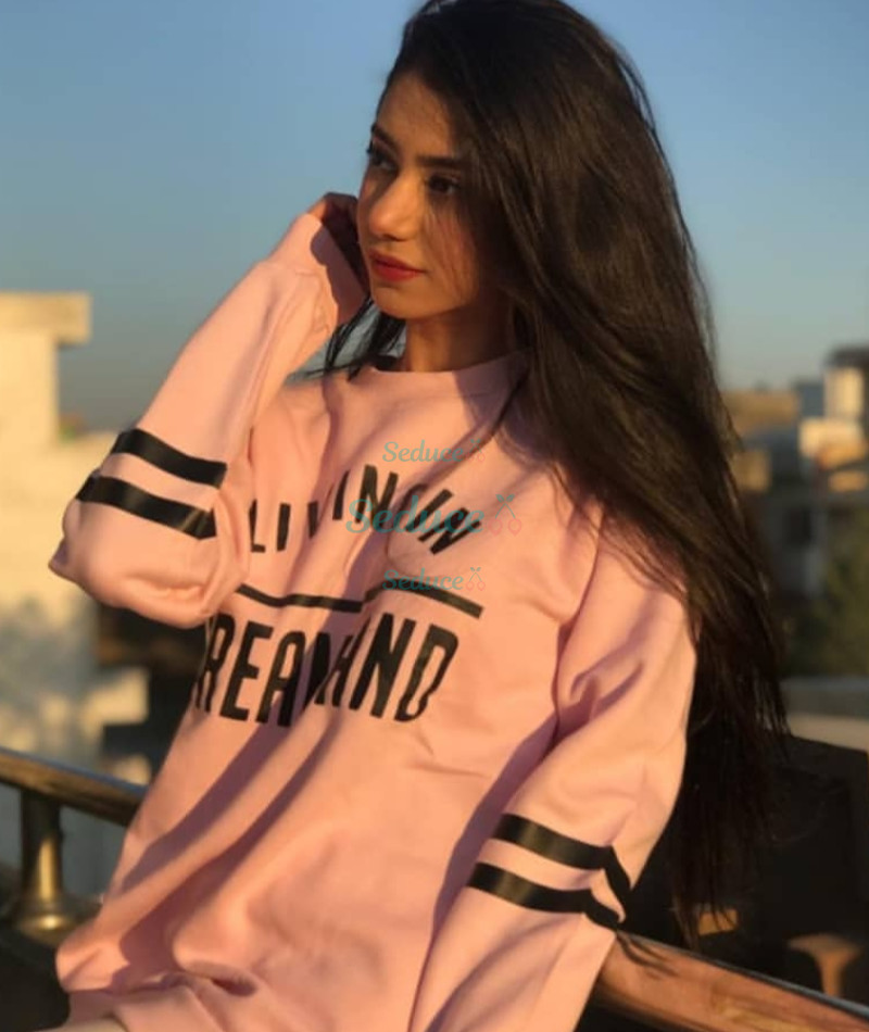 Photo escort girl Bhoomi: the best escort service