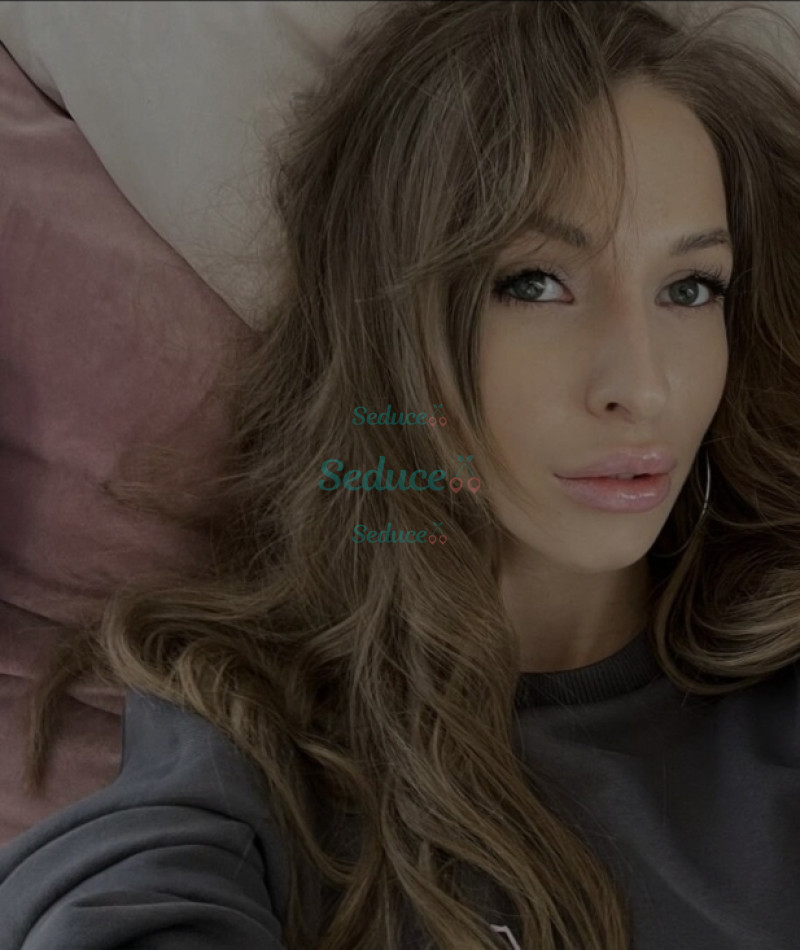 Photo escort girl OKSANA: the best escort service